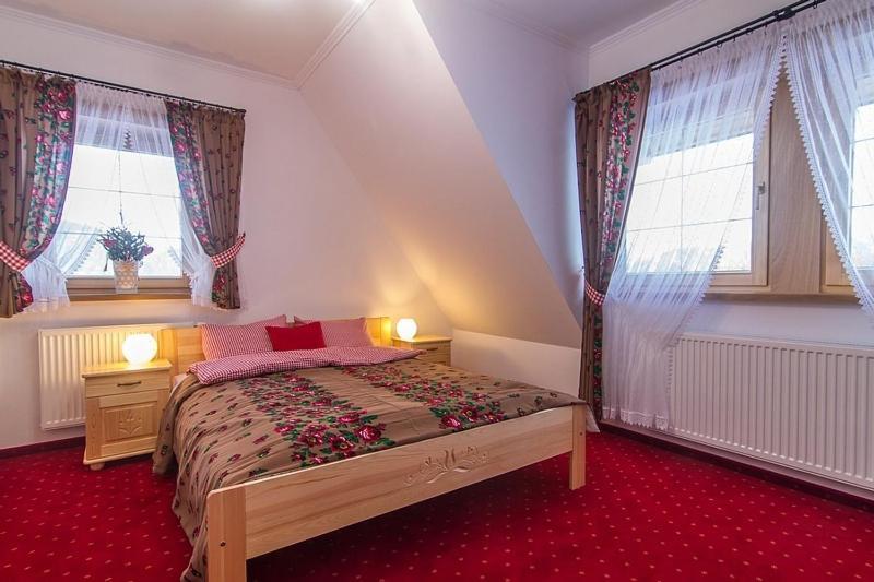 Folk Resort Domki I Apartamenty Murzasichle Habitación foto